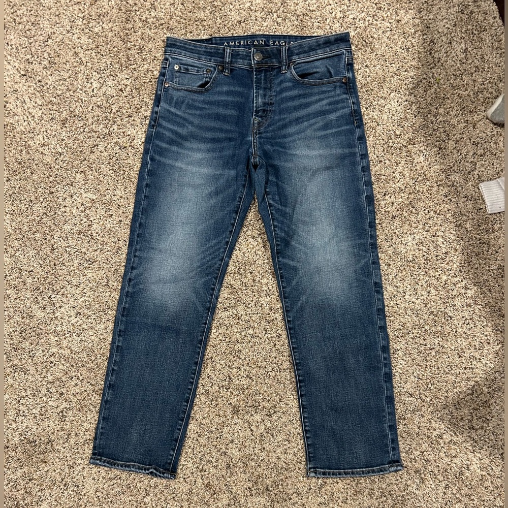 American Eagle 32w x 30L regular fit blue jeans